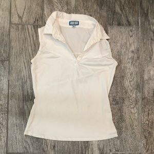 White sleeveless blouse